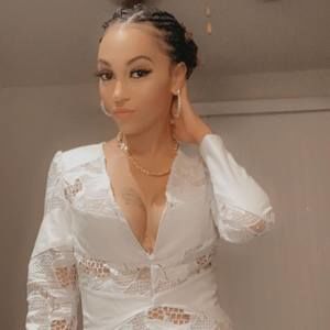 Meet your Posher, Keena